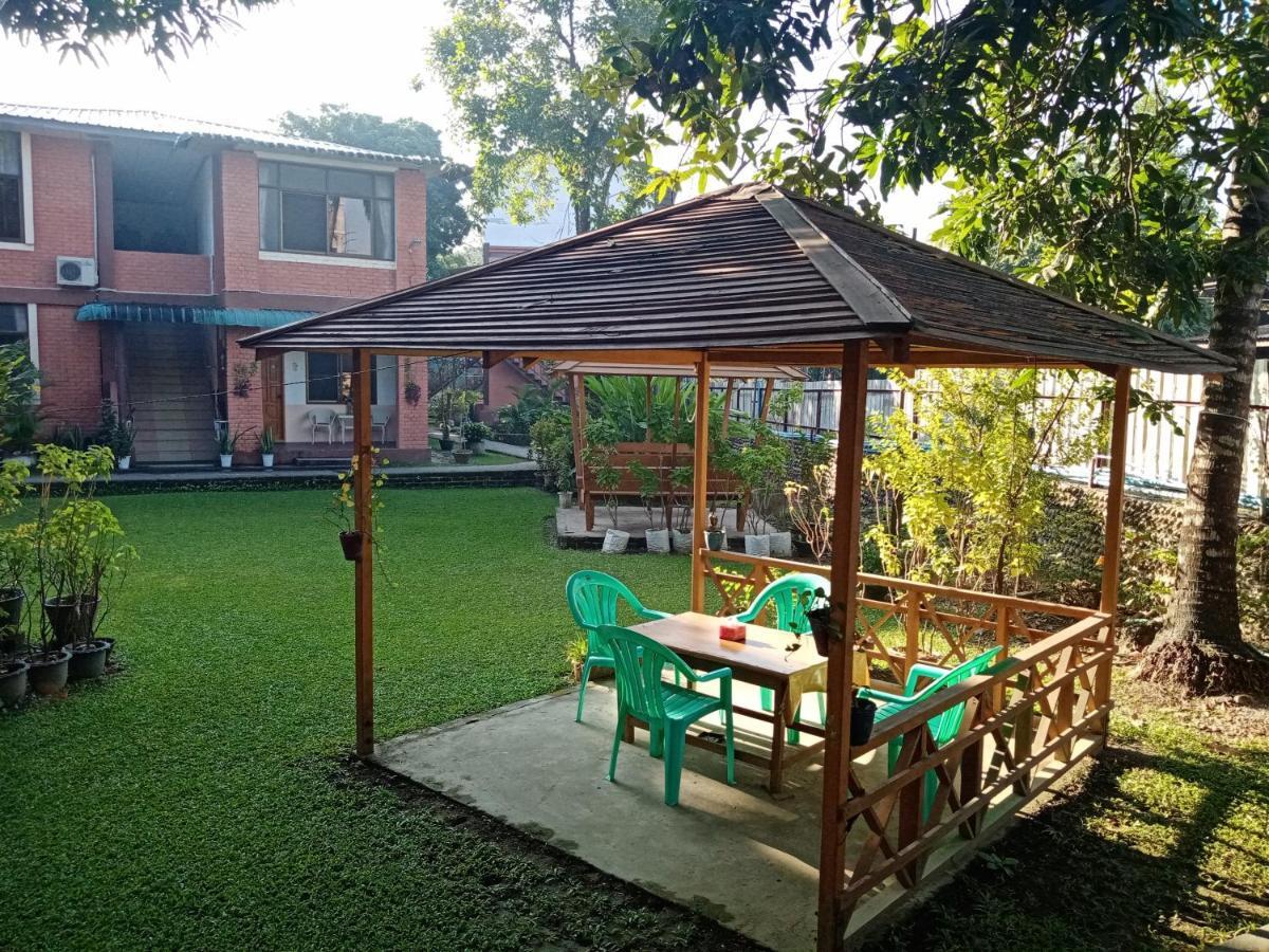 Wun Tawp Garden Hotel Myitkyinā Kültér fotó